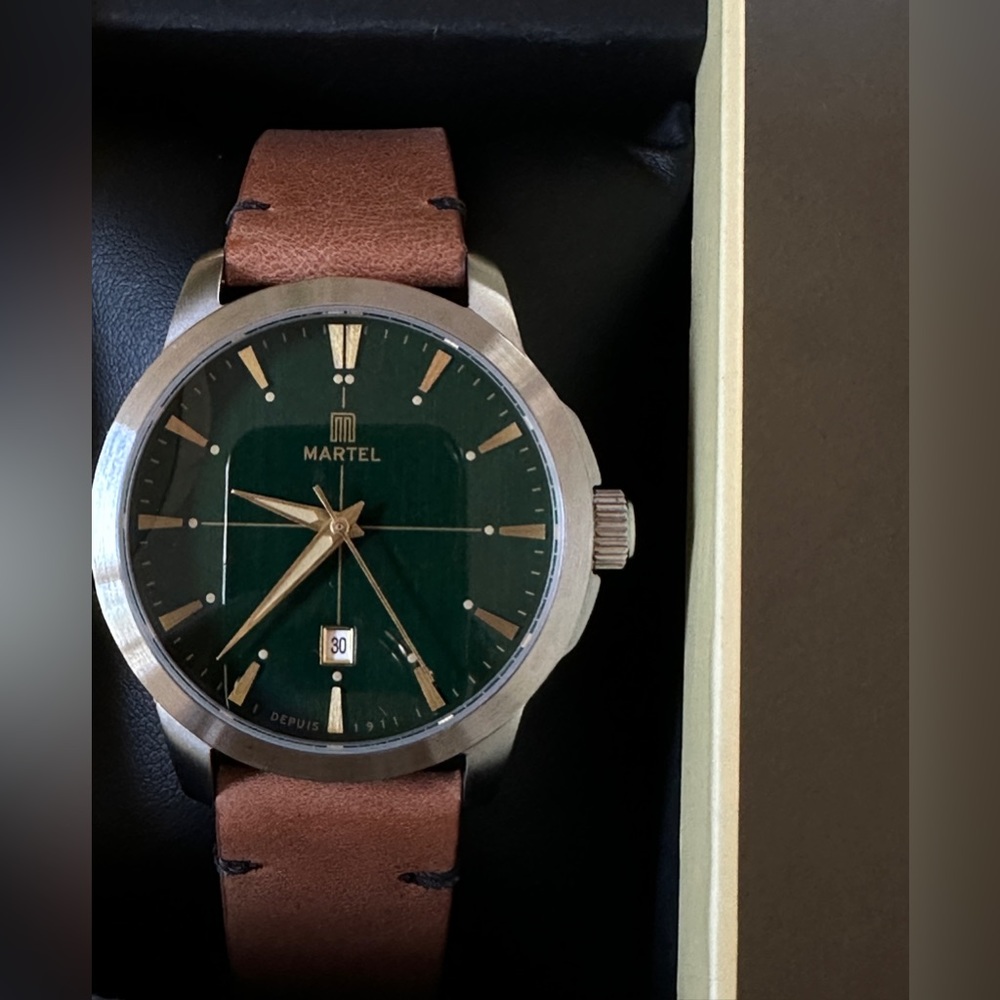 Martel Le Pont Green 42mm brown leather strap men’s watch